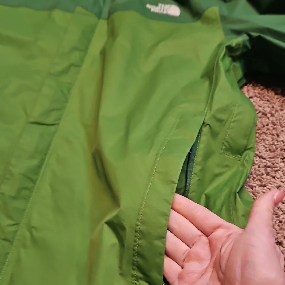 The North Face Venture Jacket- Raincoat